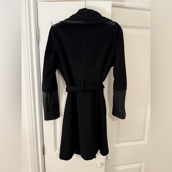 Badgley Mischka Women’s Coat - Size 4 - Picture 3 of 5